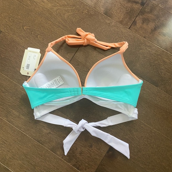 Women’s SALT LIFE bikini top - Picture 6 of 6